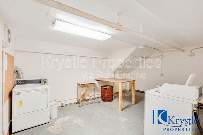 Building Photo - 310 West St