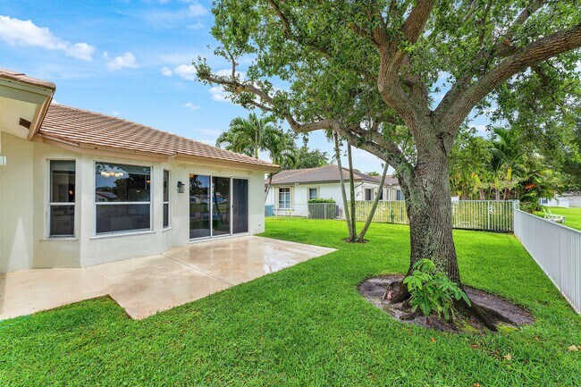 Building Photo - 4144 Manor Forest Trail