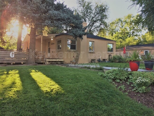 Building Photo - 5306 W Kentucky Ave