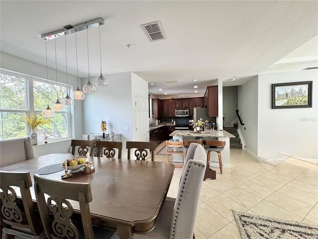 Building Photo - 1191 Bolton Pl