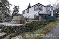 Building Photo - 11028 17th Ave SW