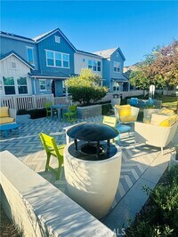 Building Photo - 3972 Lavine Wy