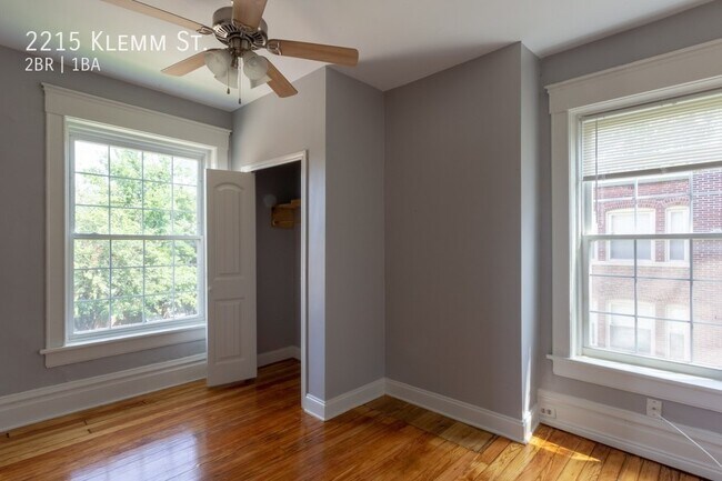 Building Photo - 2215 Klemm St