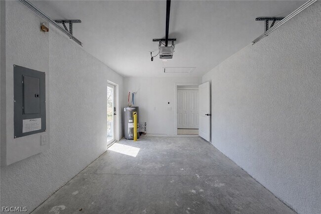 Building Photo - 4529 18th St SW