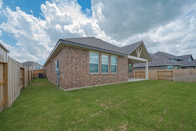 Building Photo - 2627 Clapbread Ln