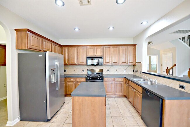 Building Photo - 2806 Stirrup Cove