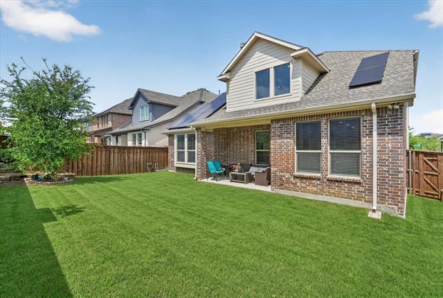 Building Photo - 2316 Pinehurst Dr