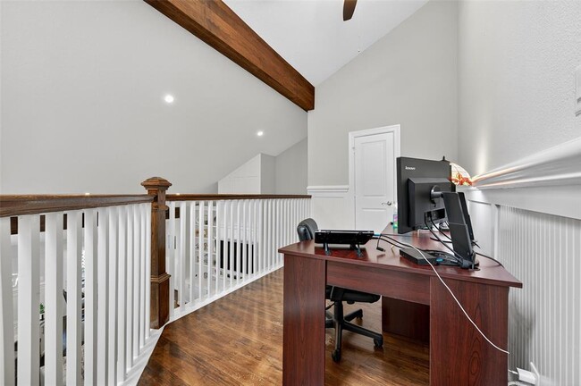 Building Photo - 9400 Doliver Dr