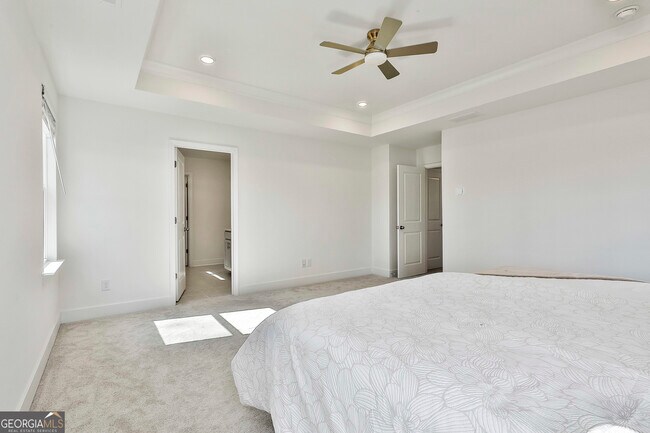 Building Photo - 11 Alcovy Trl