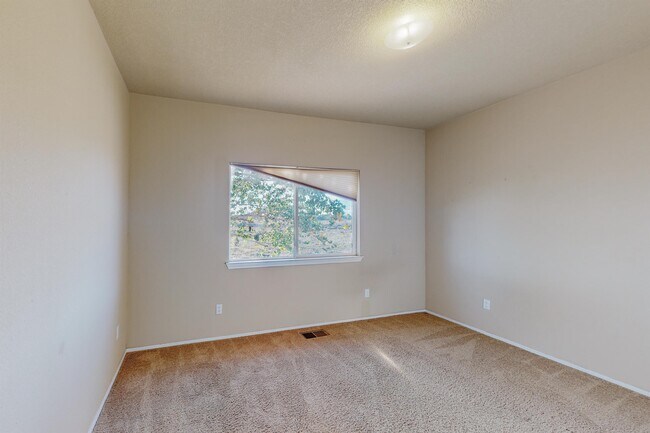 Building Photo - 9801 Basha St NW