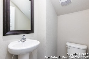 Building Photo - 11547 Biddle Heights