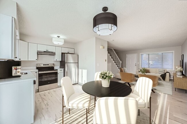 Building Photo - $500 Immediate Move-In Special! Breathtaking Renovation! Oversized 2 Bed 1.5 Bath Townhome! Ready...