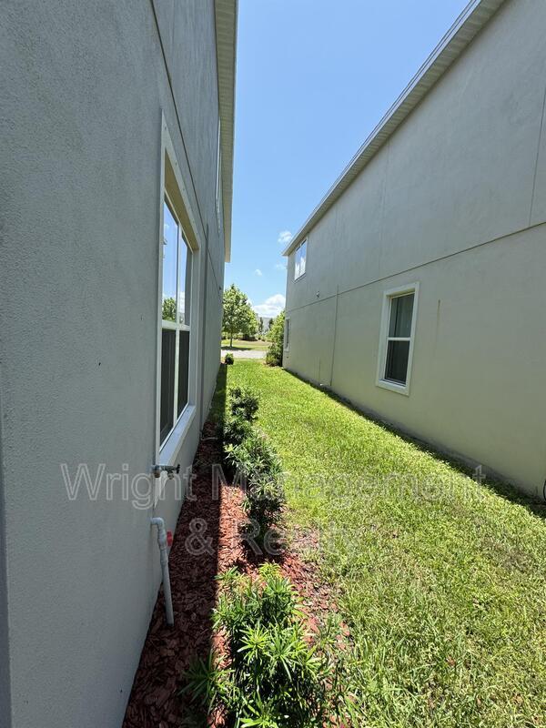 Building Photo - 13823 Rangeland Blvd