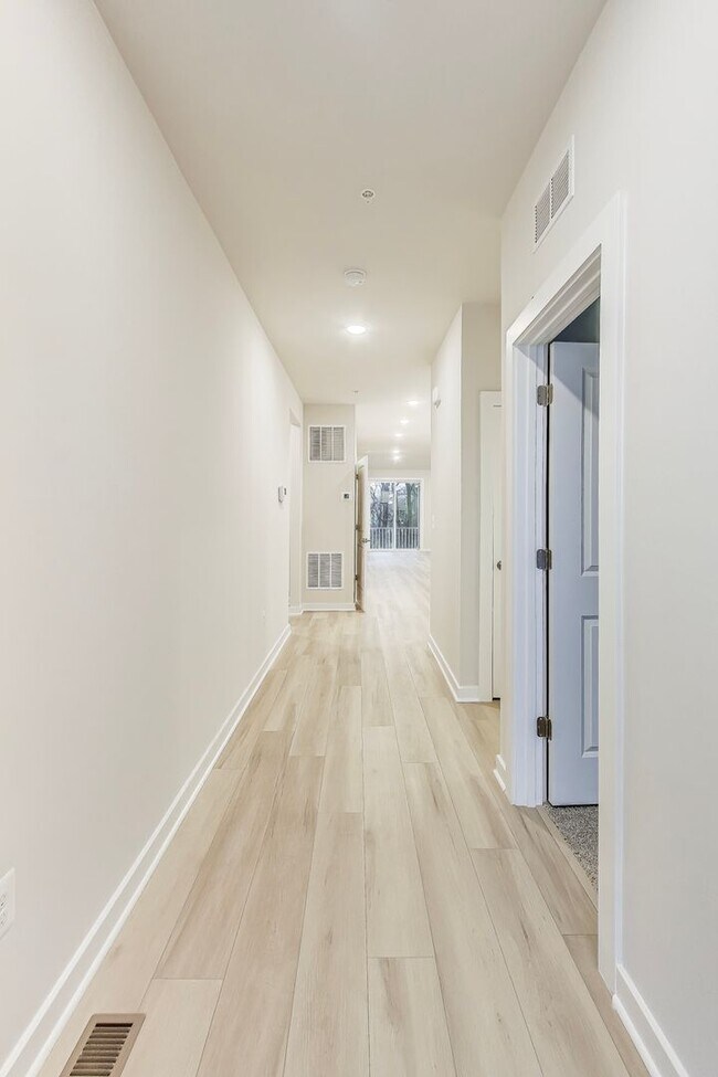 Building Photo - BRAND NEW CONSTRUCTION -- 55+ Living - 4 +...