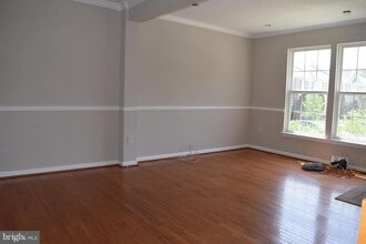 Building Photo - 9333 Maxwell Ct