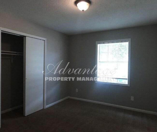 Building Photo - Newly Renovated Home In Raleigh