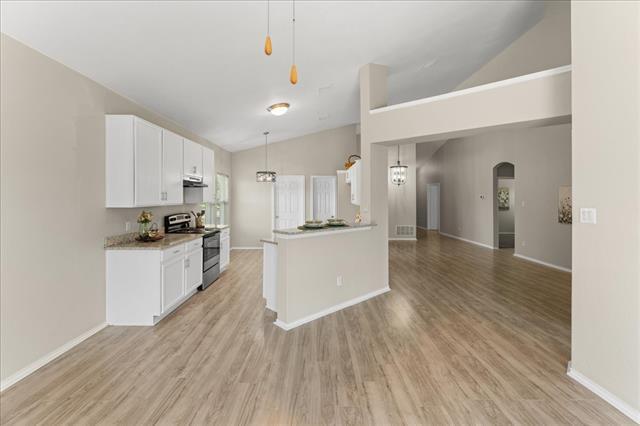 Building Photo - 205 Freedom Trl