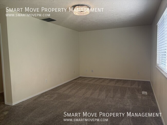Building Photo - 1241 Ringneck Ct E