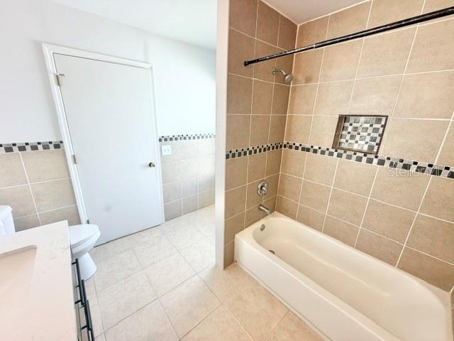 Building Photo - 2996 Gimlet Dr