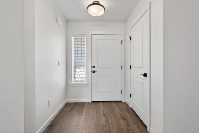 Building Photo - Brand New 3BR/2BA Single-Level Home - Community Pool, Park & Easy I-84 Access