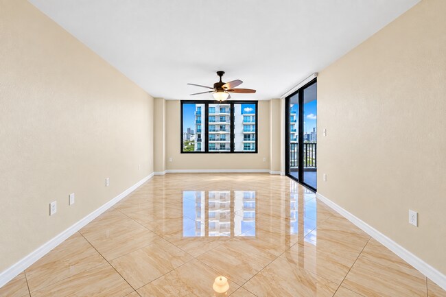 Building Photo - 3051 S Atlantic Ave