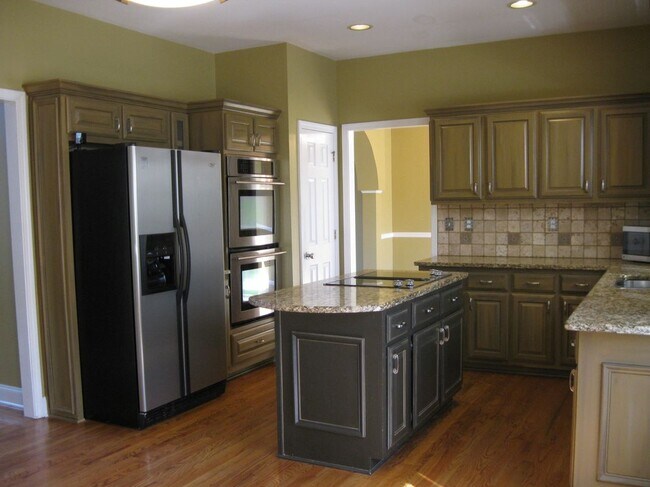 Building Photo - 5465 Derby Chase Ct
