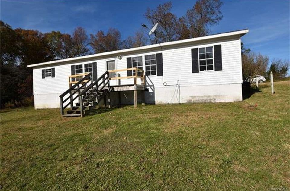Building Photo - 8640 old pond rd