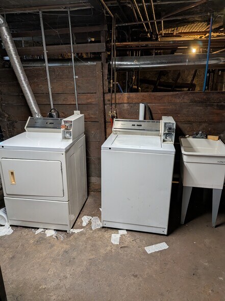 Building Photo - 91 Wallingford Rd