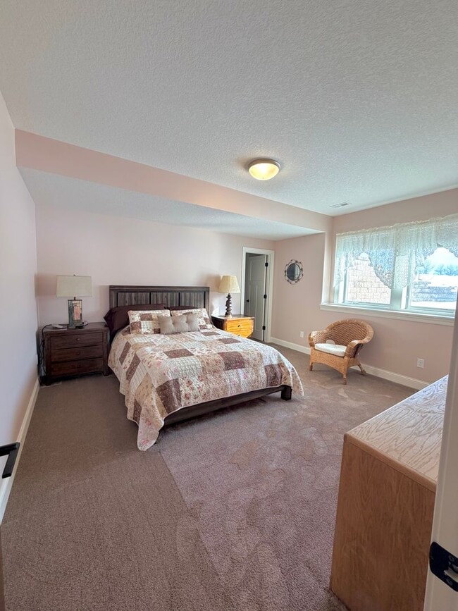 Building Photo - MUST SEE!  Gorgeous - Fully Furnished - New Construction Home in Delano.  No Detail Left To Be De...