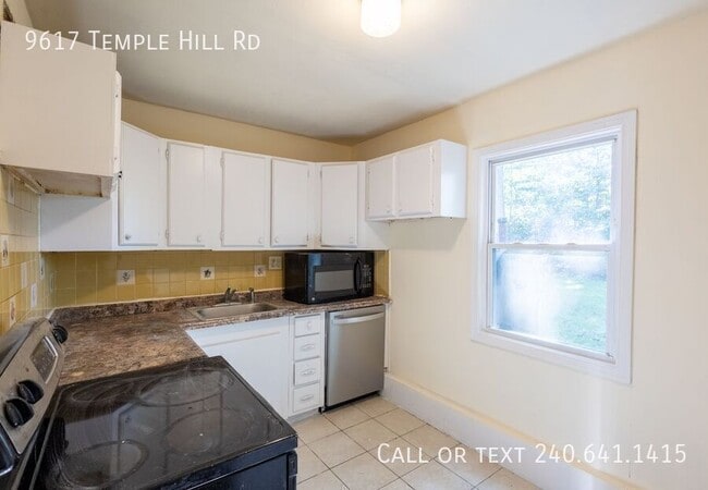 Building Photo - 9617 Temple Hill Rd