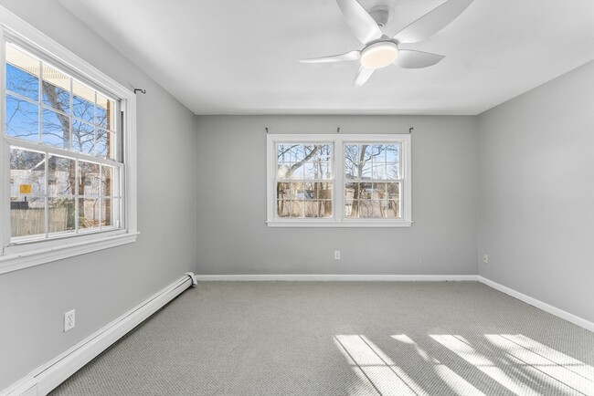 Building Photo - 82 Boylston Ln