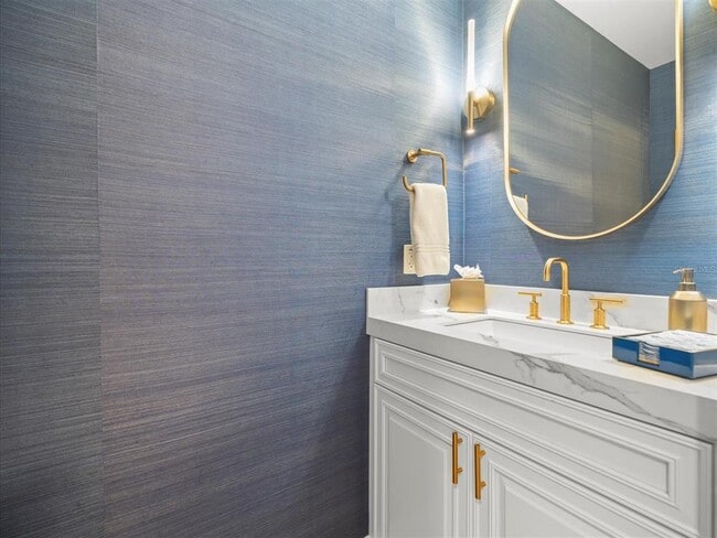 Building Photo - 202 Windward Passage