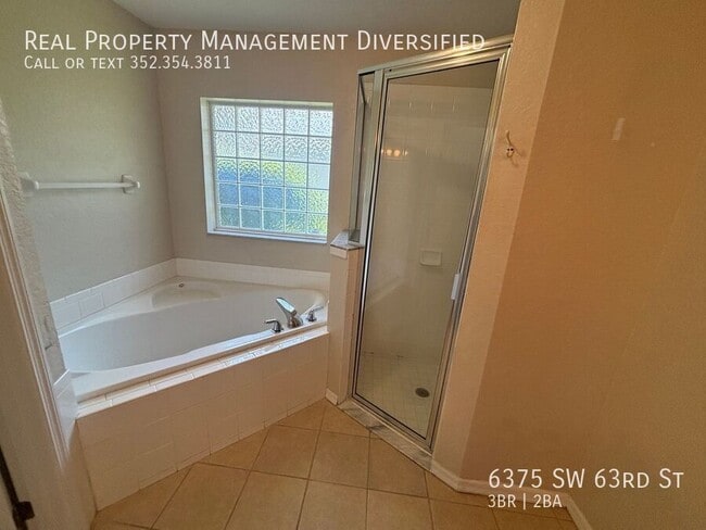 Building Photo - 6375 SW 63rd St