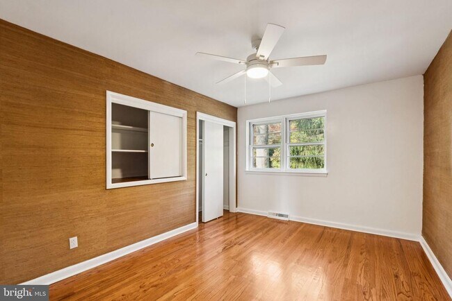 Building Photo - 1234 Remington Rd