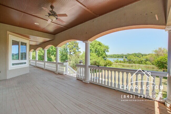 Building Photo - 1739 Indigo Island Dr