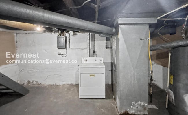 Building Photo - 100 N Central Ave