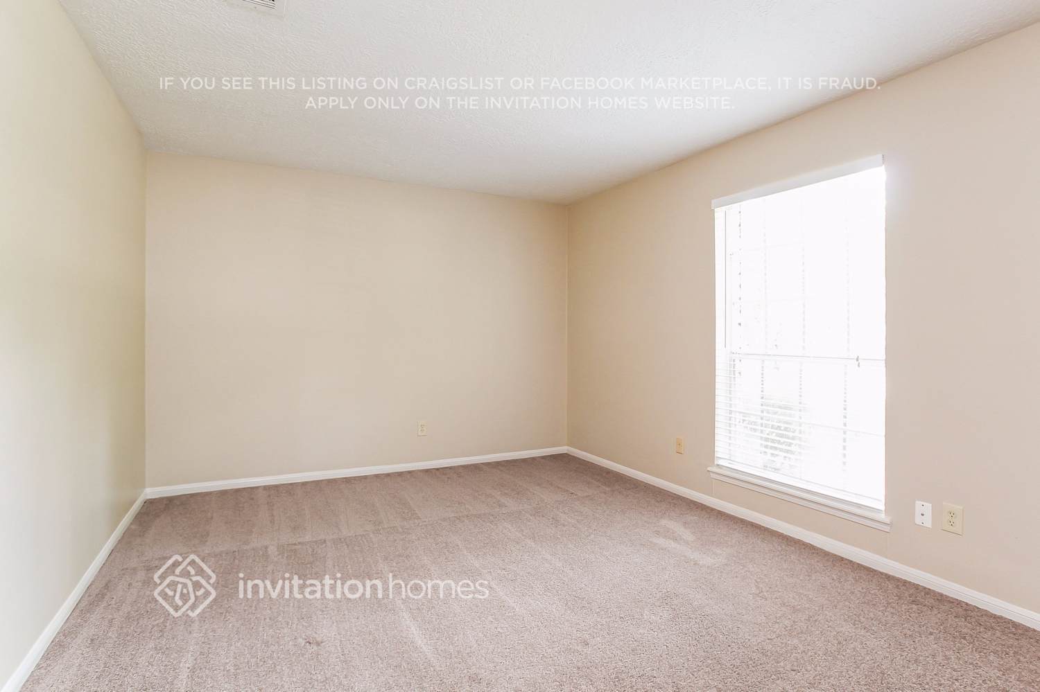 Building Photo - 5318 Woodville Ln