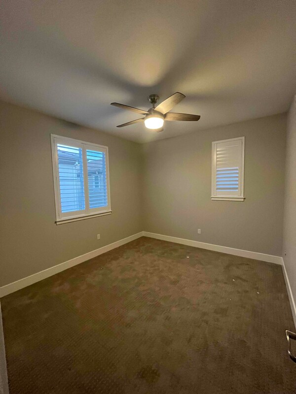 Building Photo - 333 Emory Ct