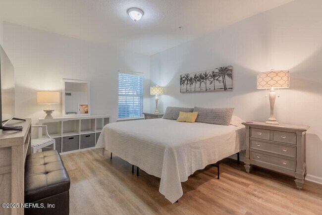 Building Photo - 575 Oakleaf Plantation Pkwy