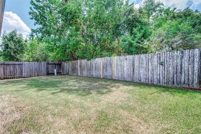 Building Photo - 23815 S Newport Bend