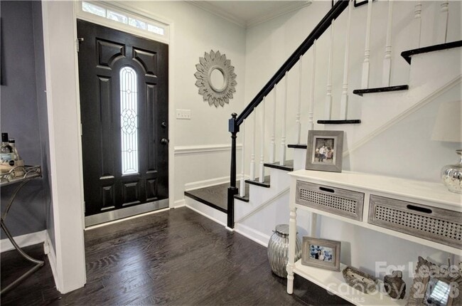 Building Photo - 3806 Bridgewood Ln