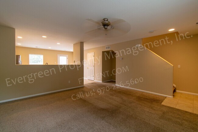 Building Photo - 6714 Autumn Ridge Dr