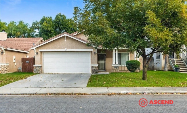 Building Photo - Wonderful 4 Bedroom Located in Laurel Glen Area!