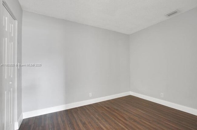 Building Photo - 7603 Kimberly Blvd