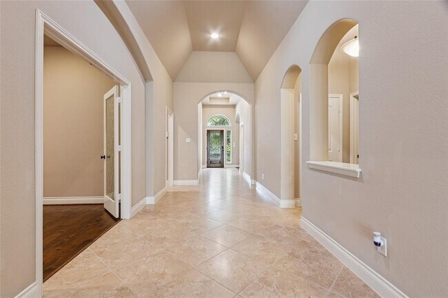 Building Photo - 27111 Hardwick Hills Ln