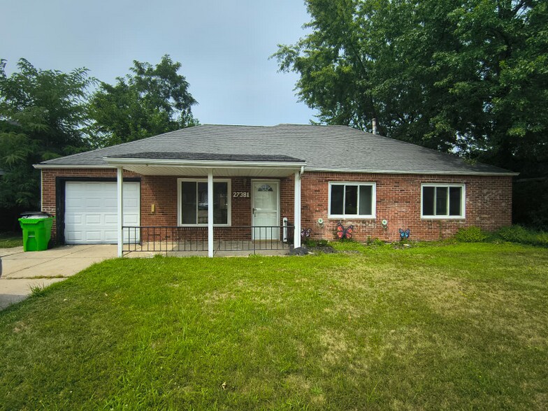 Primary Photo - 27381 Markbarry Dr