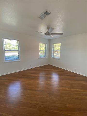 Building Photo - 470 W Purnell St