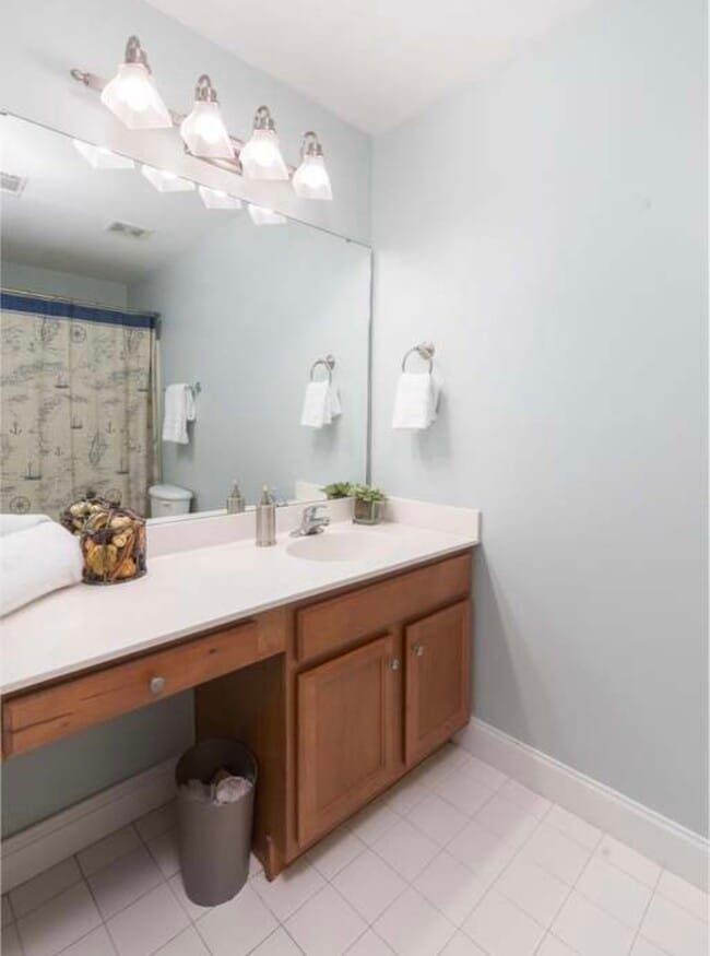#2 Master bathroom level 3 - 5005 Double Fox Rd