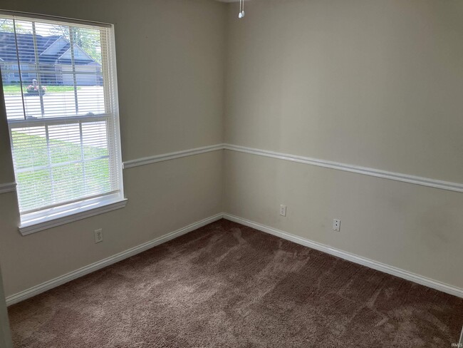 Building Photo - 8120 Cedar Point Dr