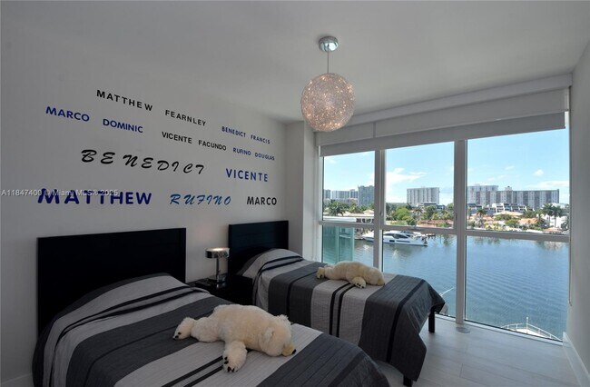 Building Photo - 400 Sunny Isles Blvd